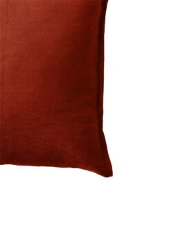Menu Mimoides Kissen, 40 × 40 cm, Sienarot -Heimstil Angebote Store 5217389 Mimoides Pillow 40x40 Burnt Sienna 2 VS