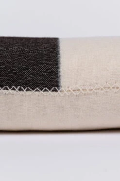 Block Kissen, 45 X 60 Cm, Blau - Schwarz 11 Block Kissen, 45 X 60 Cm, Blau - Schwarz -Heimstil Angebote Store Cushion black blue stripe 5