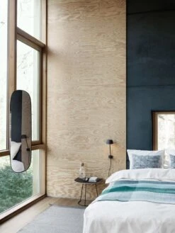 Muuto Tile Kissen, Schwarz/weiß -Heimstil Angebote Store Lean wall lamp Framed Mirror Taupe Airy Tile Loom med res