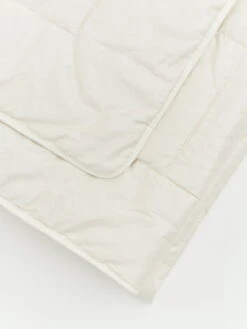 Henna Bettdecke, 220 X 220 Cm, 1100 G -Heimstil Angebote Store MATRI Henna quilt summer detail 01