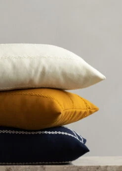 Menu Losaria Kissen, 60 × 40 cm, Ocker 10 Menu Losaria Kissen, 60 × 40 cm, Ocker -Heimstil Angebote Store MENU Losaria Pillow 1