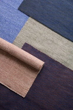 Hay Moiré Kelim Teppich, Pflaumenblau -Heimstil Angebote Store Moir Kelim 140x200 blue cinnamon dusk olive plum