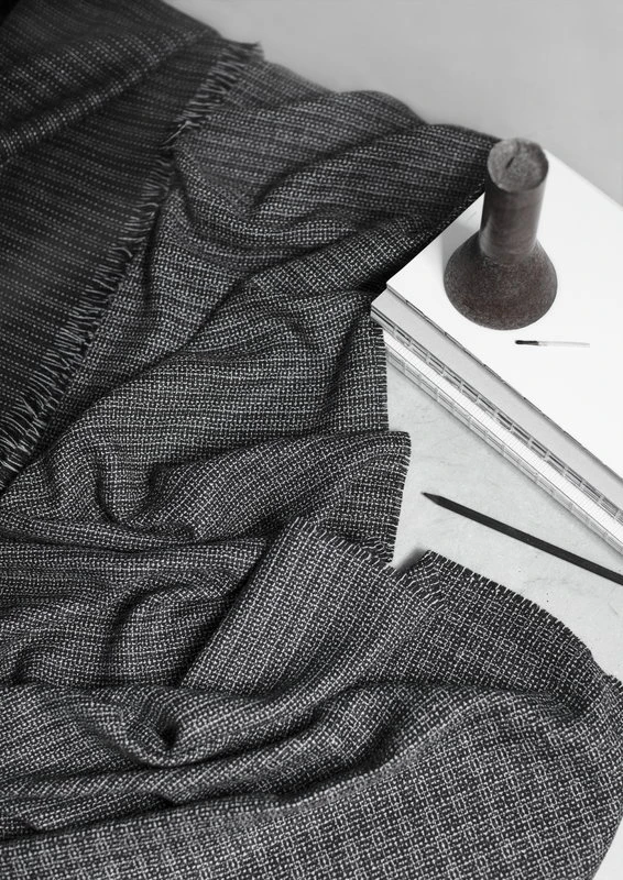 Cumulus Überwurf, Schwarz - Weiß 4 Cumulus Überwurf, Schwarz - Weiß – Bild 4