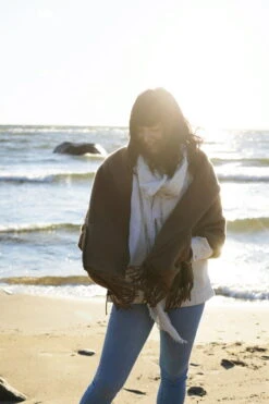 Uni Stola Mit Taschen, Mokka -Heimstil Angebote Store lapuan kankurit uni pocket shawl mocha