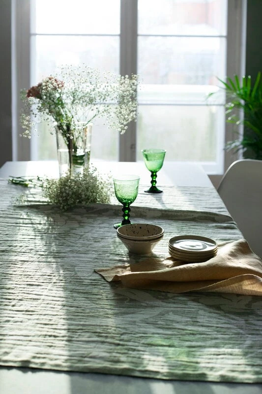 Villiyrtit Tischtuch/Überwurf, 150 X 200 Cm, Weiß - Olivgrün 3 Villiyrtit Tischtuch/Überwurf, 150 X 200 Cm, Weiß - Olivgrün – Bild 3