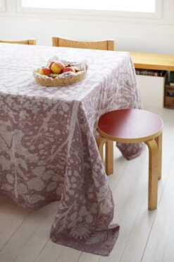 Villiyrtit Tischdecke/Überwurf, 150 X 200 Cm, Leinen - Bordeaux 9 Villiyrtit Tischdecke/Überwurf, 150 X 200 Cm, Leinen - Bordeaux -Heimstil Angebote Store lapuankankurit villiyrtit tablecloth blanket and paussi towel linen bordeaux 4