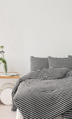 Marimekko Tasaraita Kopfkissenbezug, Schwarz/weiß 7 Marimekko Tasaraita Kopfkissenbezug, Schwarz/weiß -Heimstil Angebote Store tasaraita mv